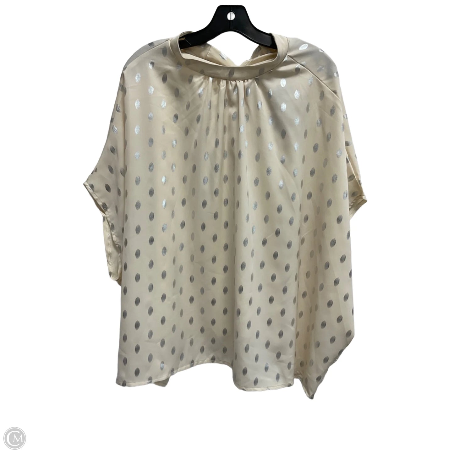 Top Short Sleeve By Clothes Mentor In Beige, Size: Xl