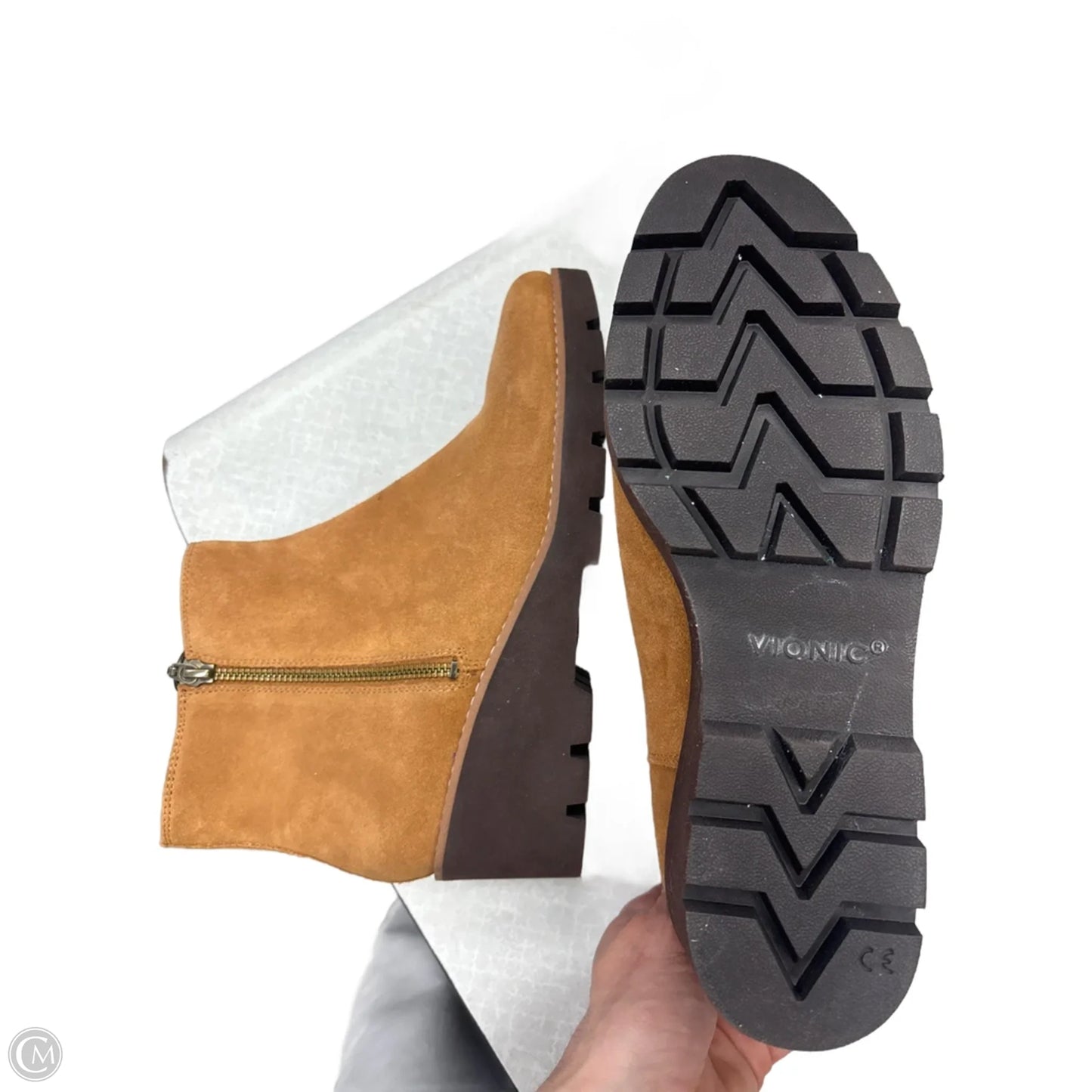 Boots Ankle Heels By Vionic In Brown, Size: 9