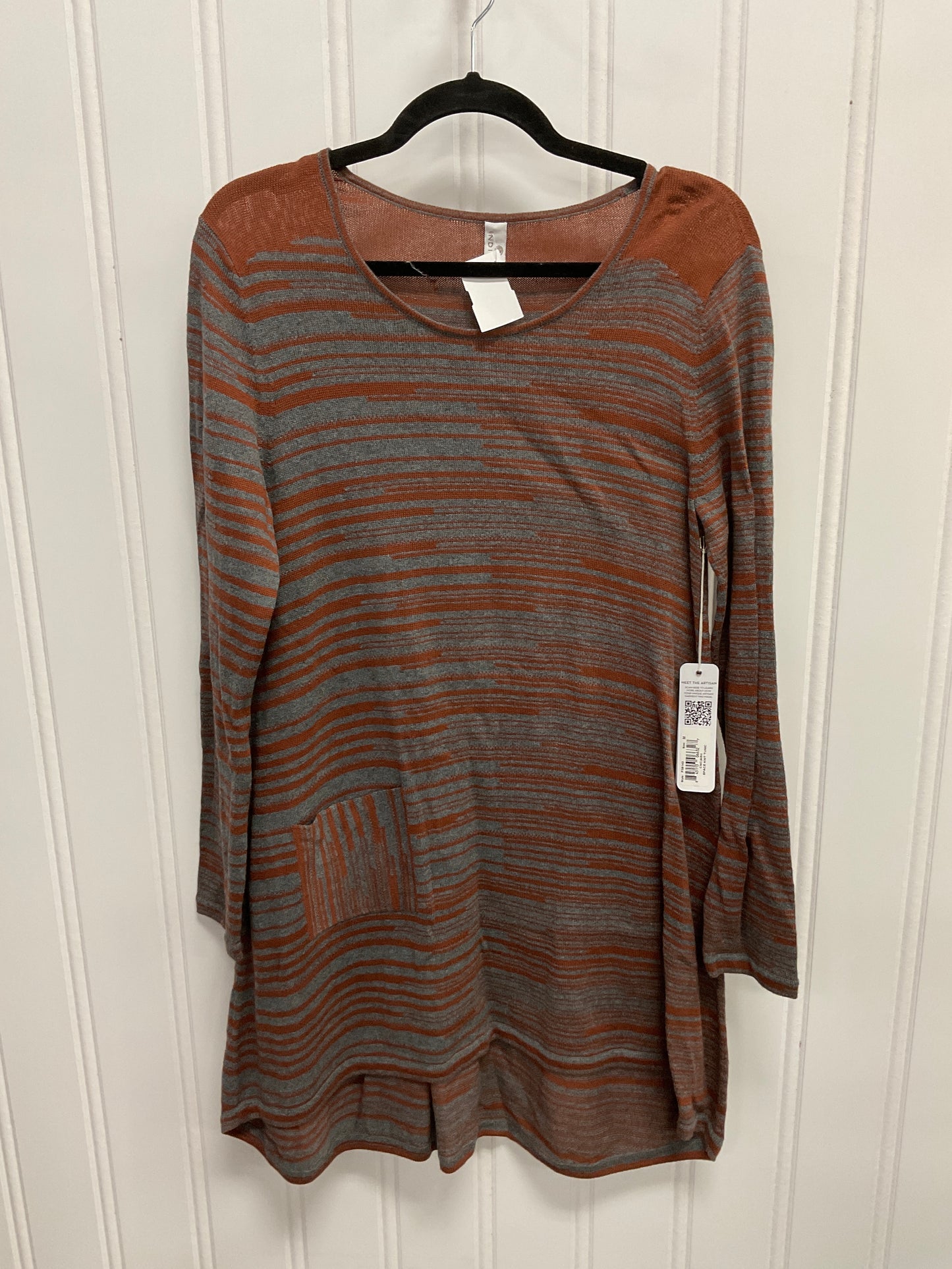 Dress Sweater By Clothes Mentor In Grey & Orange, Size: M