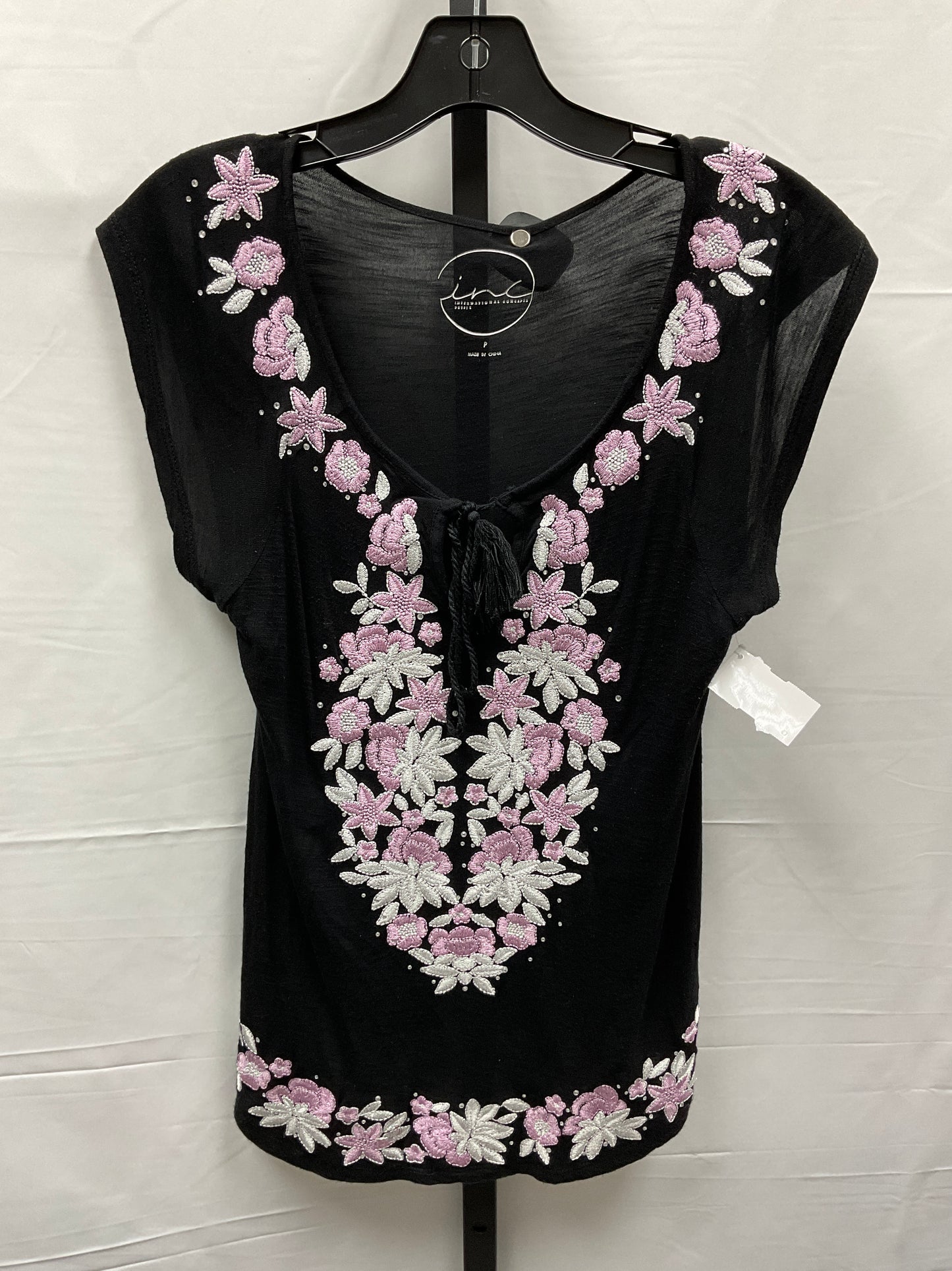 Top Short Sleeve By Inc Size: Petite S