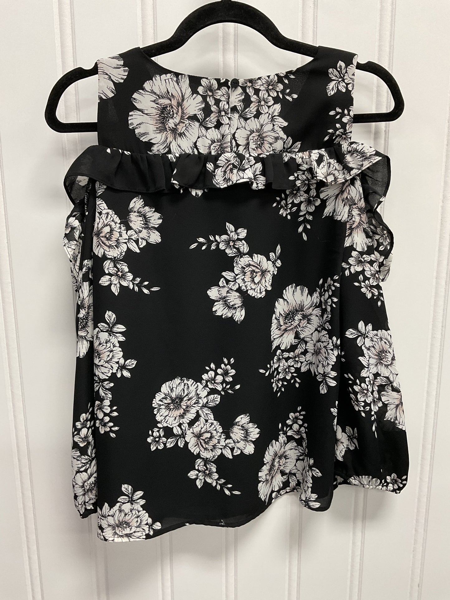 Top Long Sleeve By Maurices Size: M