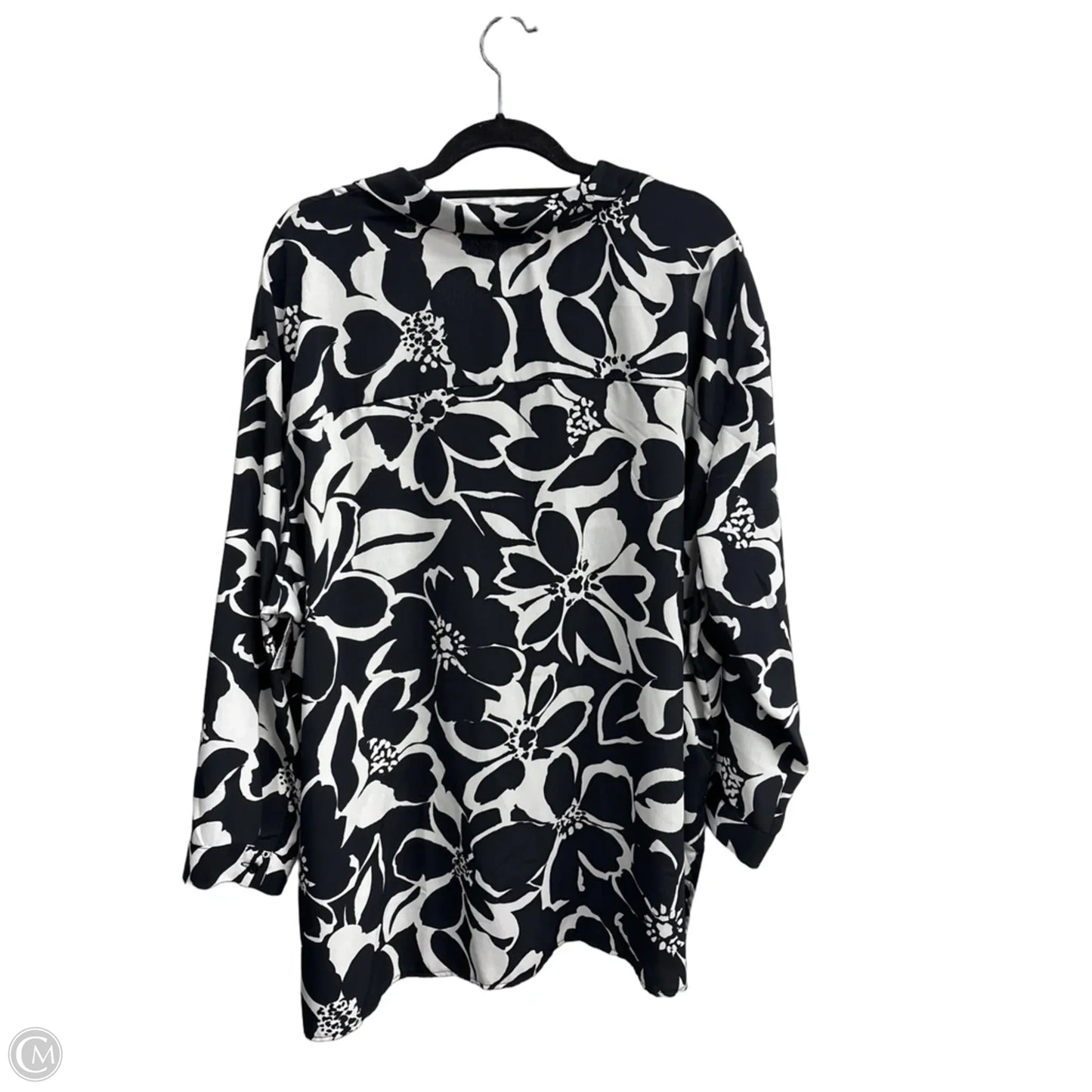 Blouse Long Sleeve By Clothes Mentor In Black & White, Size: 3x