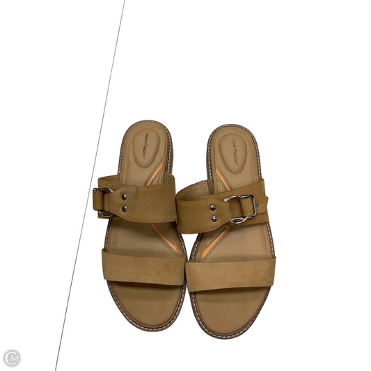 Sandals Flats By Hush Puppies In Tan, Size: 9