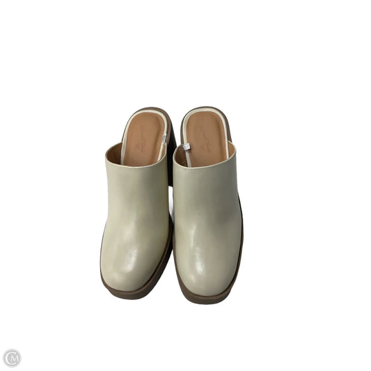 Shoes Heels Block By Universal Thread In White, Size: 7.5
