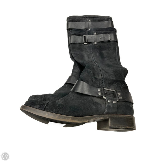 Boots Designer By Ugg In Black, Size: 7