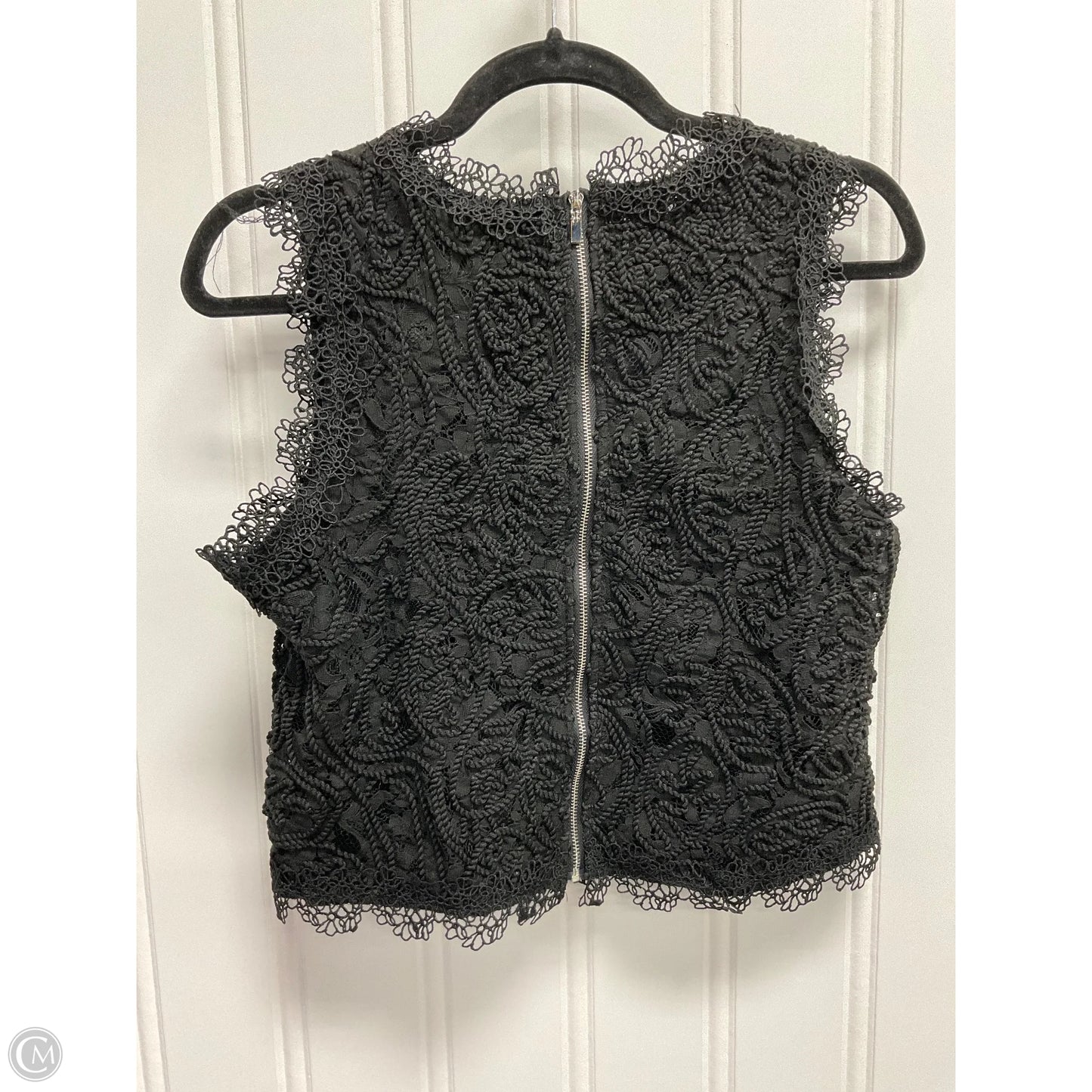 Top Sleeveless By Chicwish In Black, Size: M