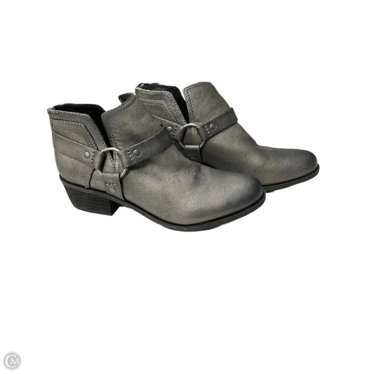 Boots Ankle Flats By Lucky Brand In Silver, Size: 8.5