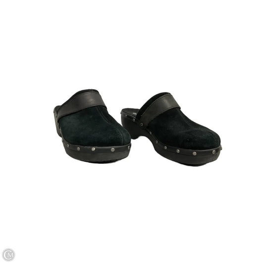 Shoes Heels Platform By Crocs In Black, Size: 9