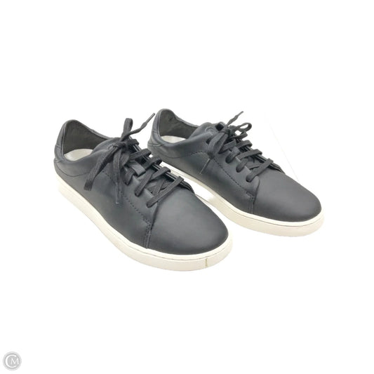 Shoes Sneakers By Olukai In Black, Size: 7