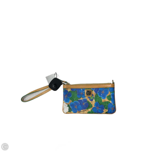 Wristlet Designer By Dooney And Bourke, Size: Medium