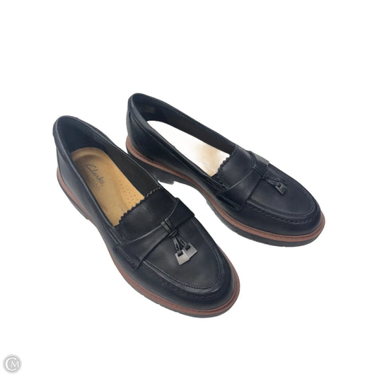 Shoes Flats By Clarks In Black, Size: 7