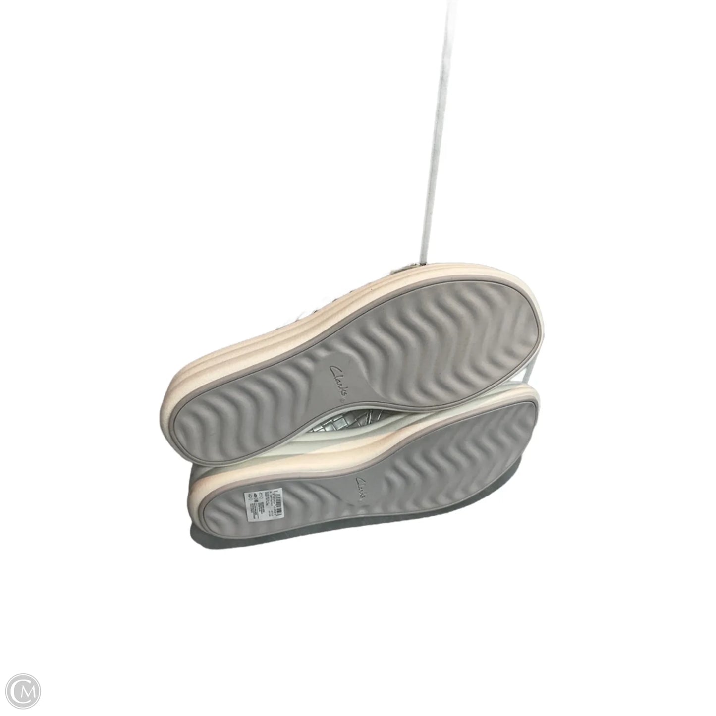 Sandals Flats By Clarks In Silver, Size: 10