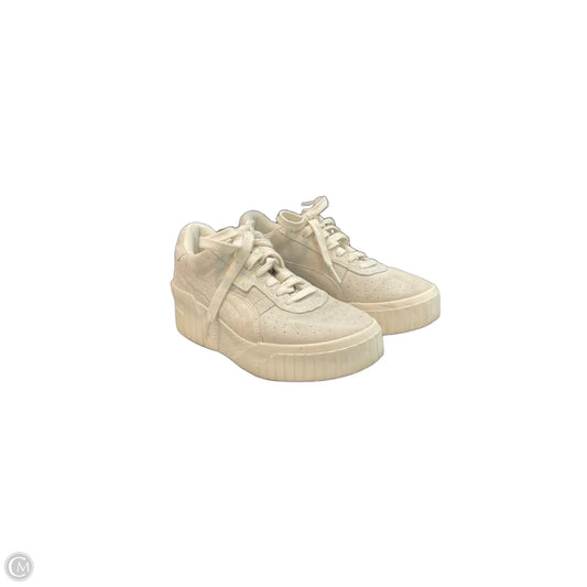 Shoes Sneakers By Puma In Cream, Size: 6.5