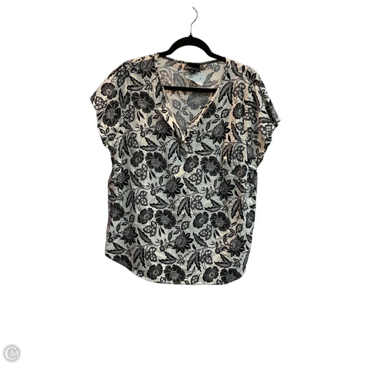 Top Short Sleeve By Jones New York In Black & White, Size: 1x