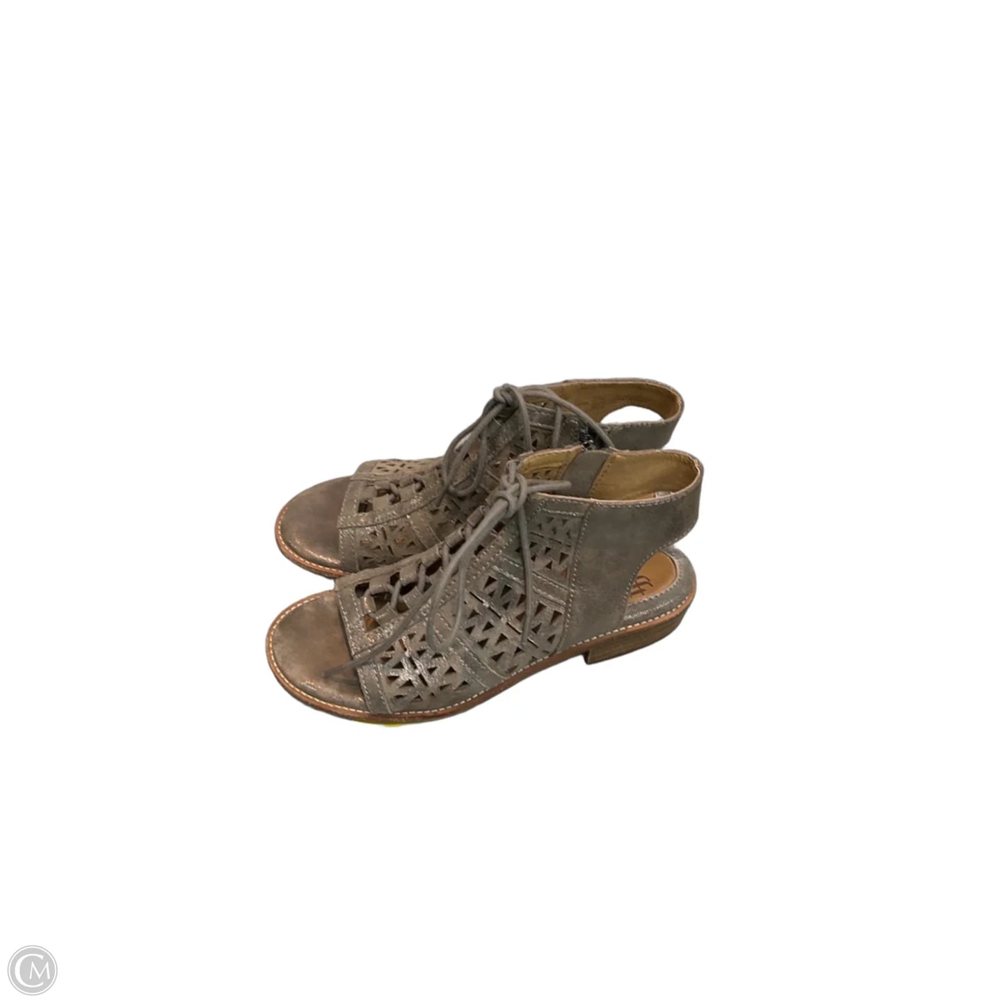 Sandals Flats By Sofft In Gold, Size: 6.5