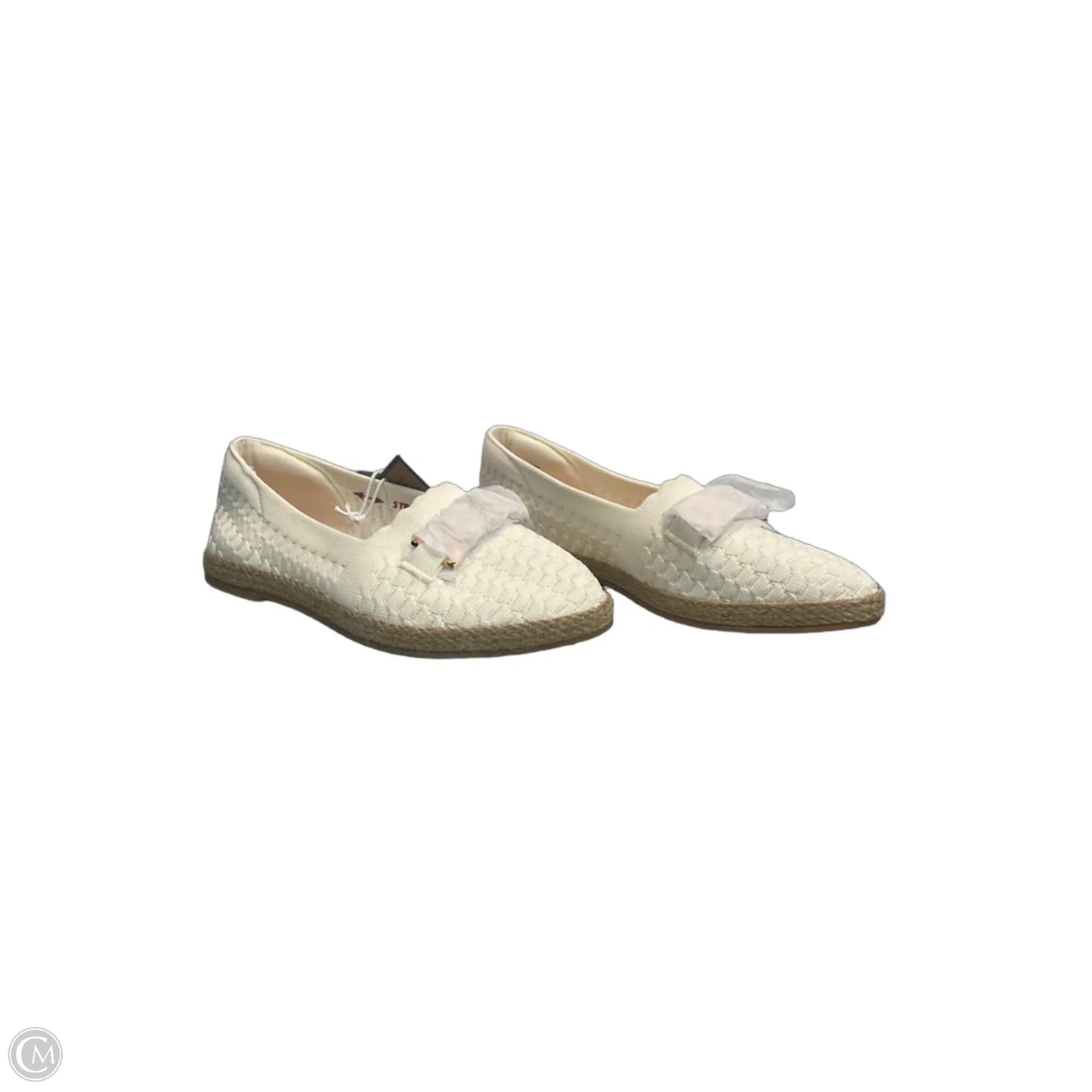 Shoes Flats By Skechers In Cream, Size: 7