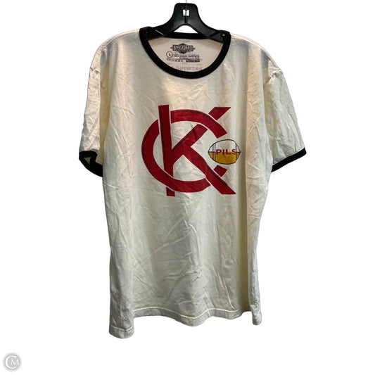 Top Short Sleeve By Clothes Mentor In Cream, Size: M