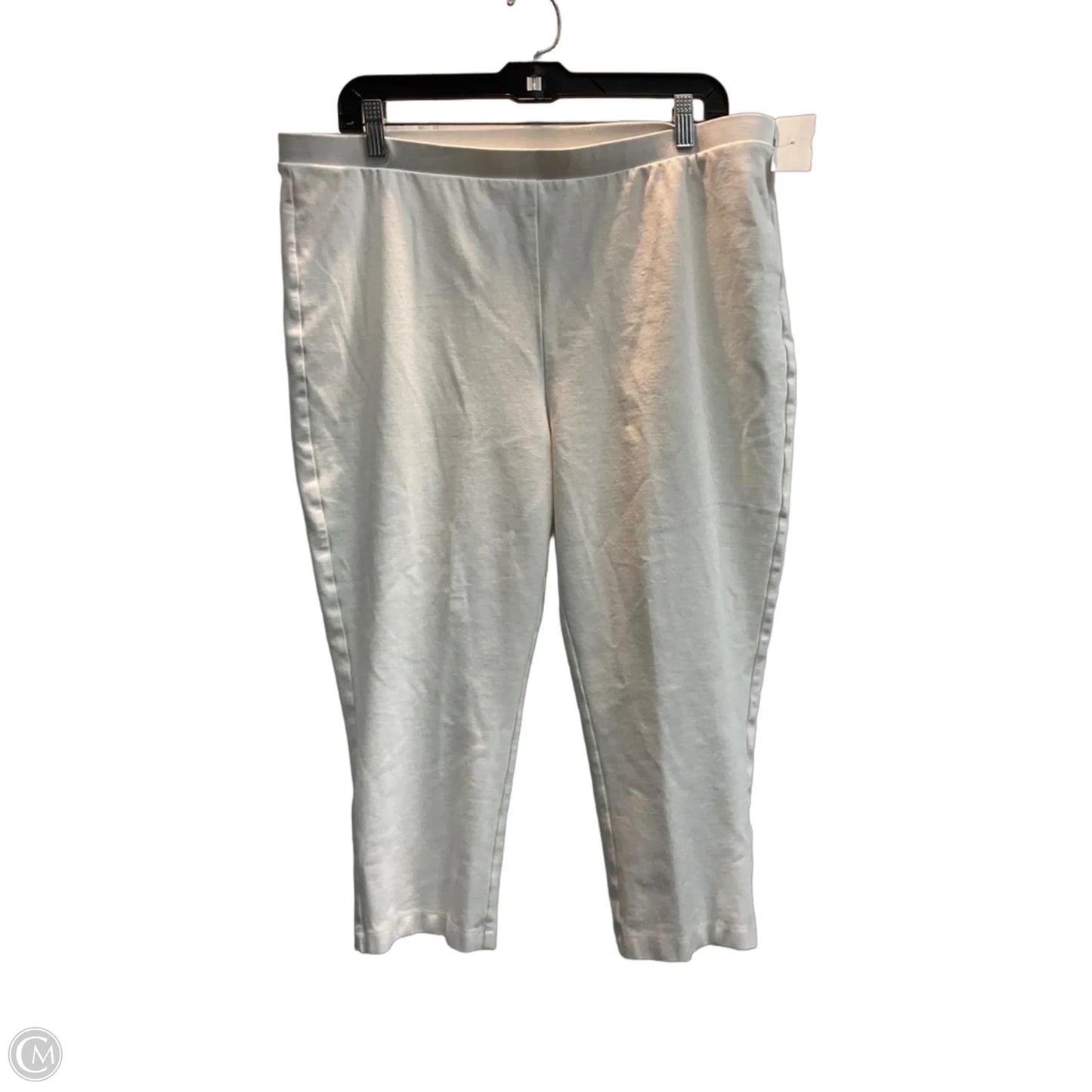 Capris By Chicos In White, Size: 16