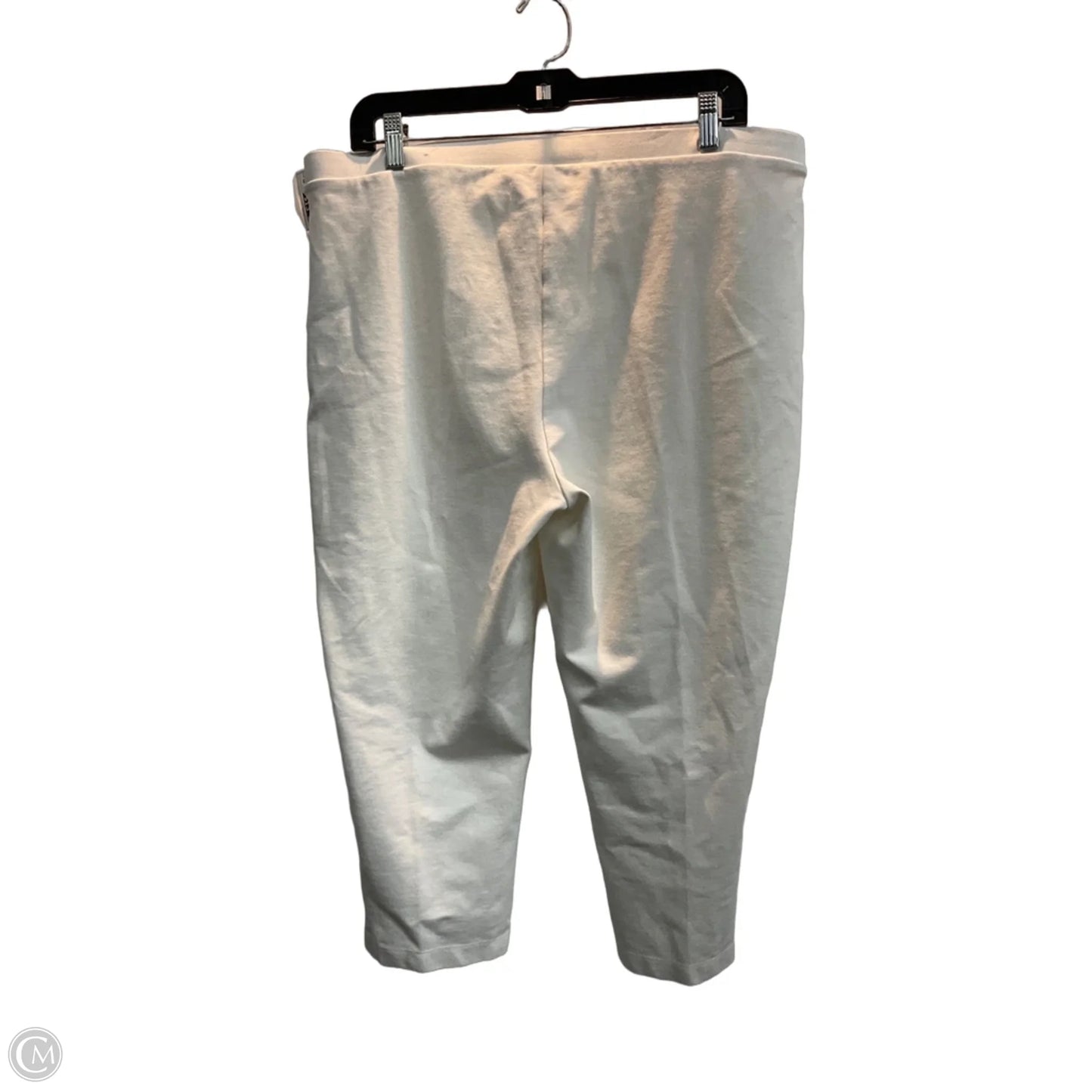 Capris By Chicos In White, Size: 16