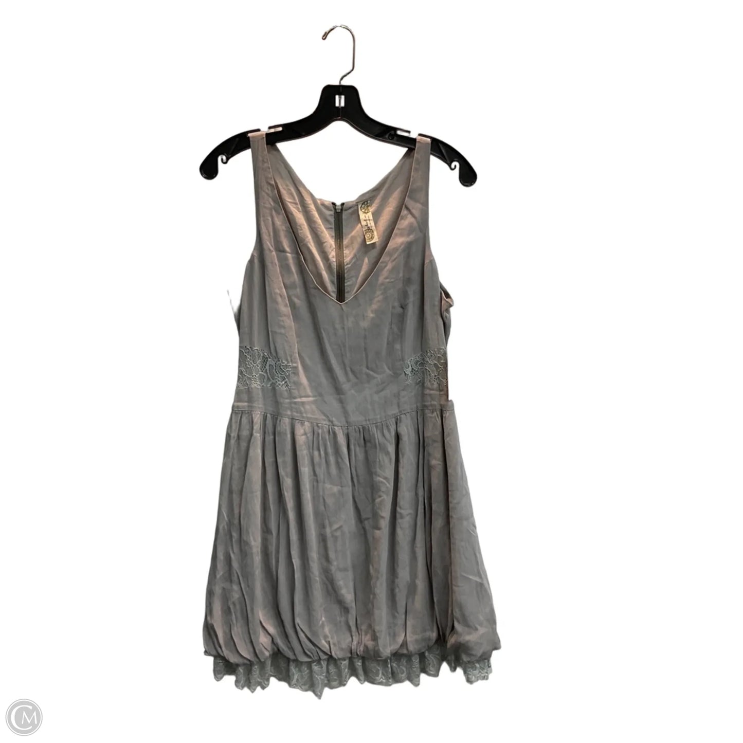 Dress Casual Short By Free People In Grey, Size: M
