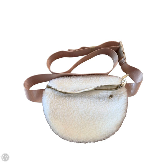 Belt Bag By Apana, Size: Large