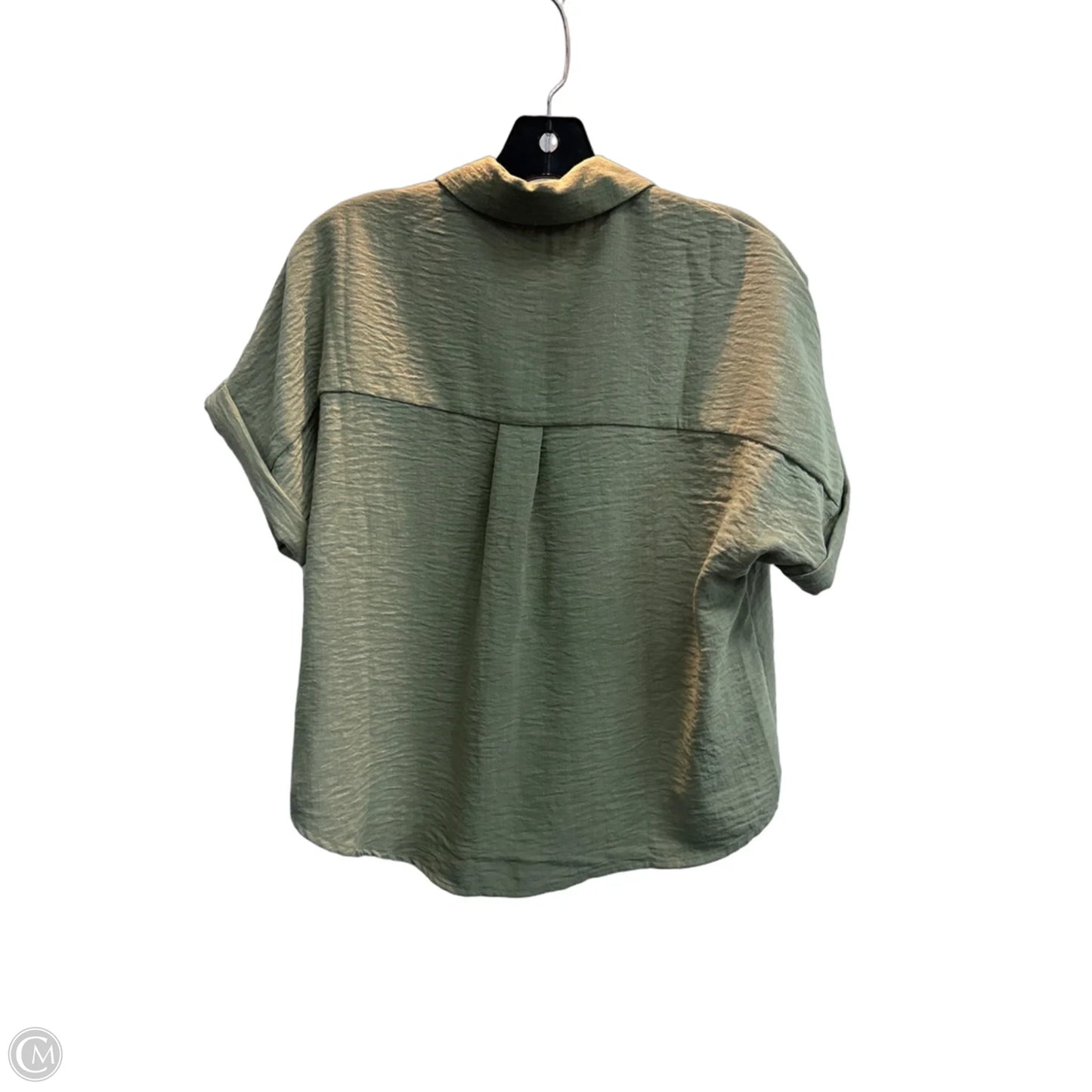 Top Short Sleeve By Monteau In Green, Size: M
