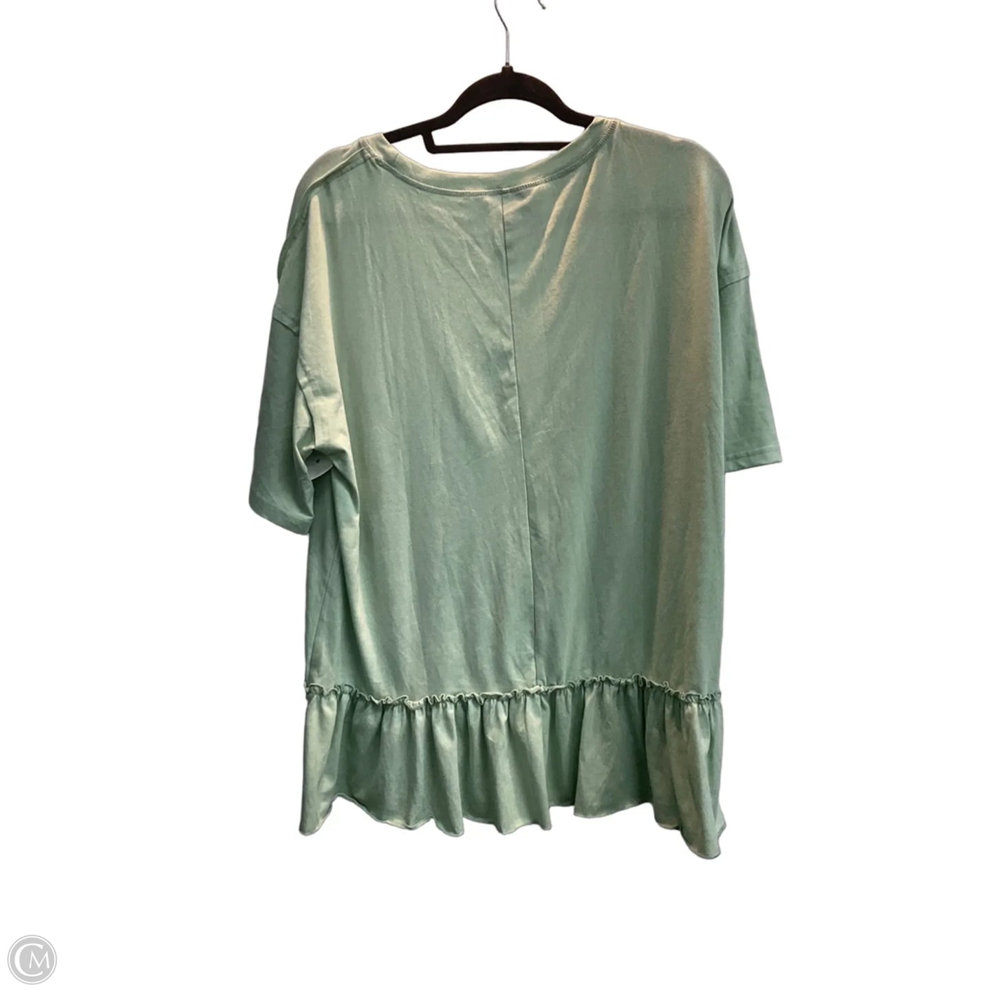 Top Short Sleeve By Dokotoo In Green, Size: M