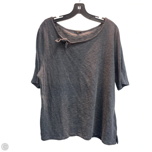 Top Short Sleeve By Talbots In Navy, Size: Xl