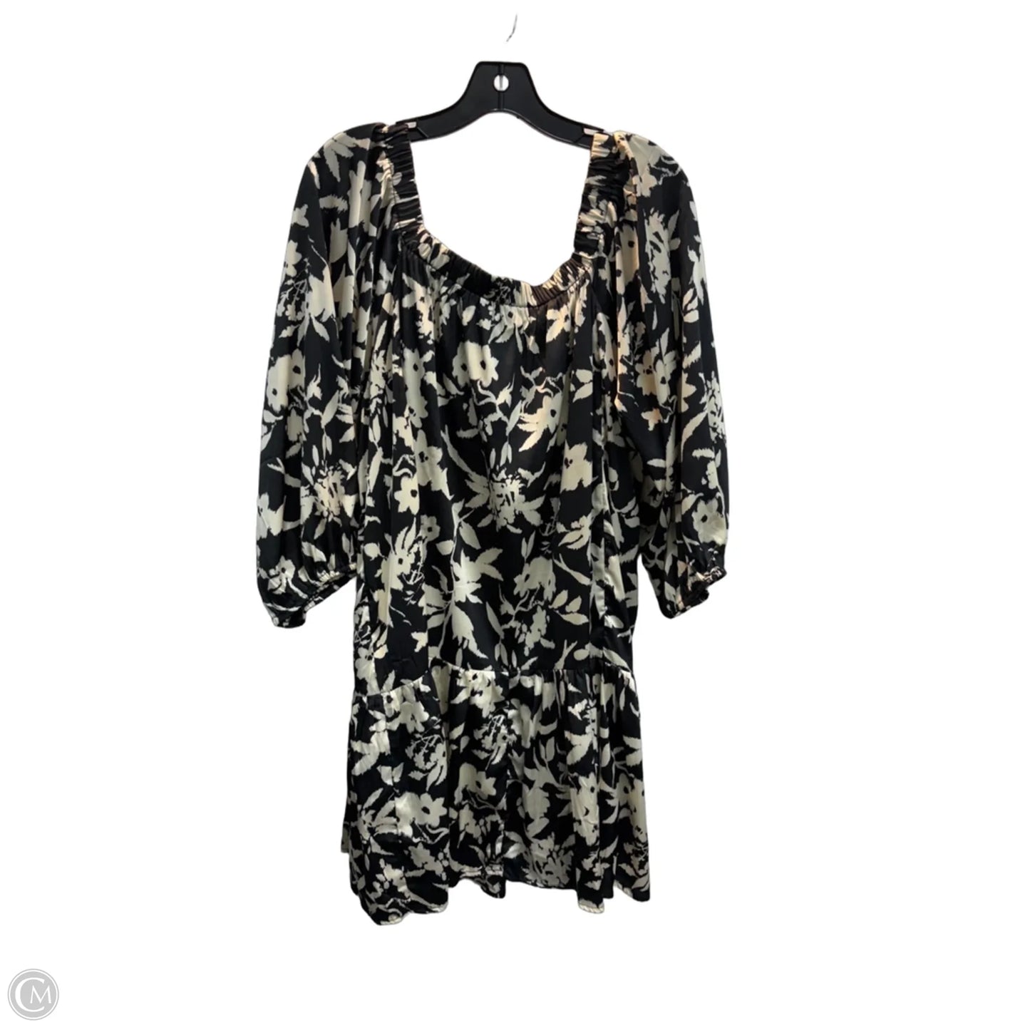 Dress Casual Short By Entro In Black & White, Size: L