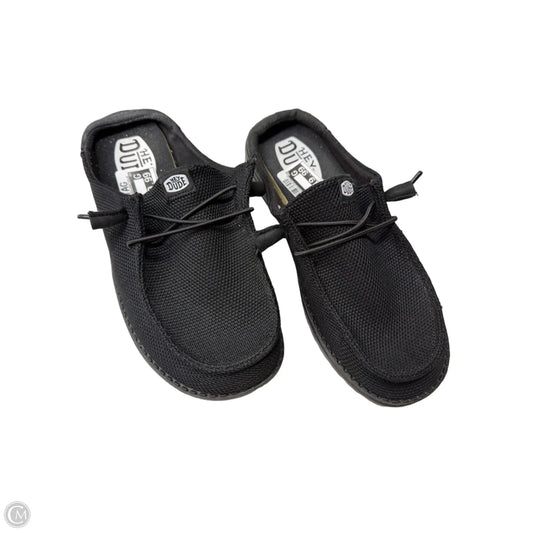 Shoes Flats By Hey Dude In Black, Size: 8
