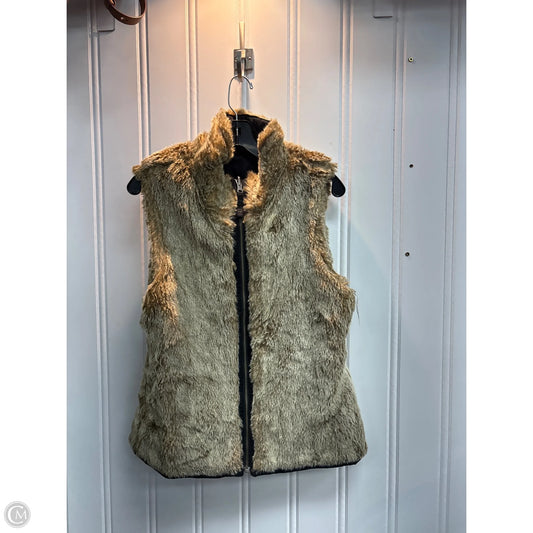 Vest Faux Fur & Sherpa By Clothes Mentor In Tan, Size: S
