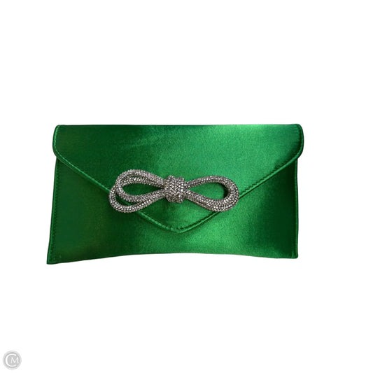Clutch By Clothes Mentor, Size: Medium
