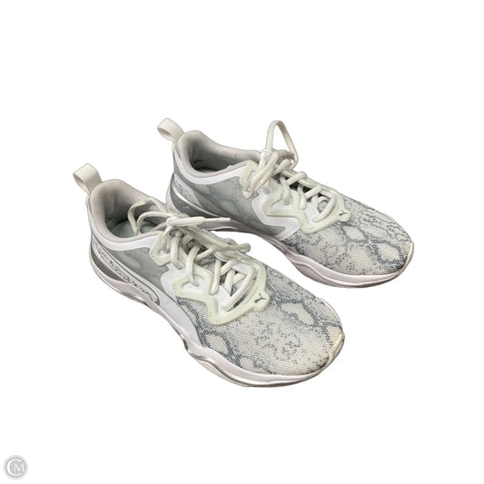 Shoes Sneakers By Puma In Grey, Size: 8