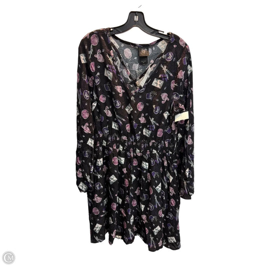 Dress Party Short By Hot Topic In Multi-colored, Size: L
