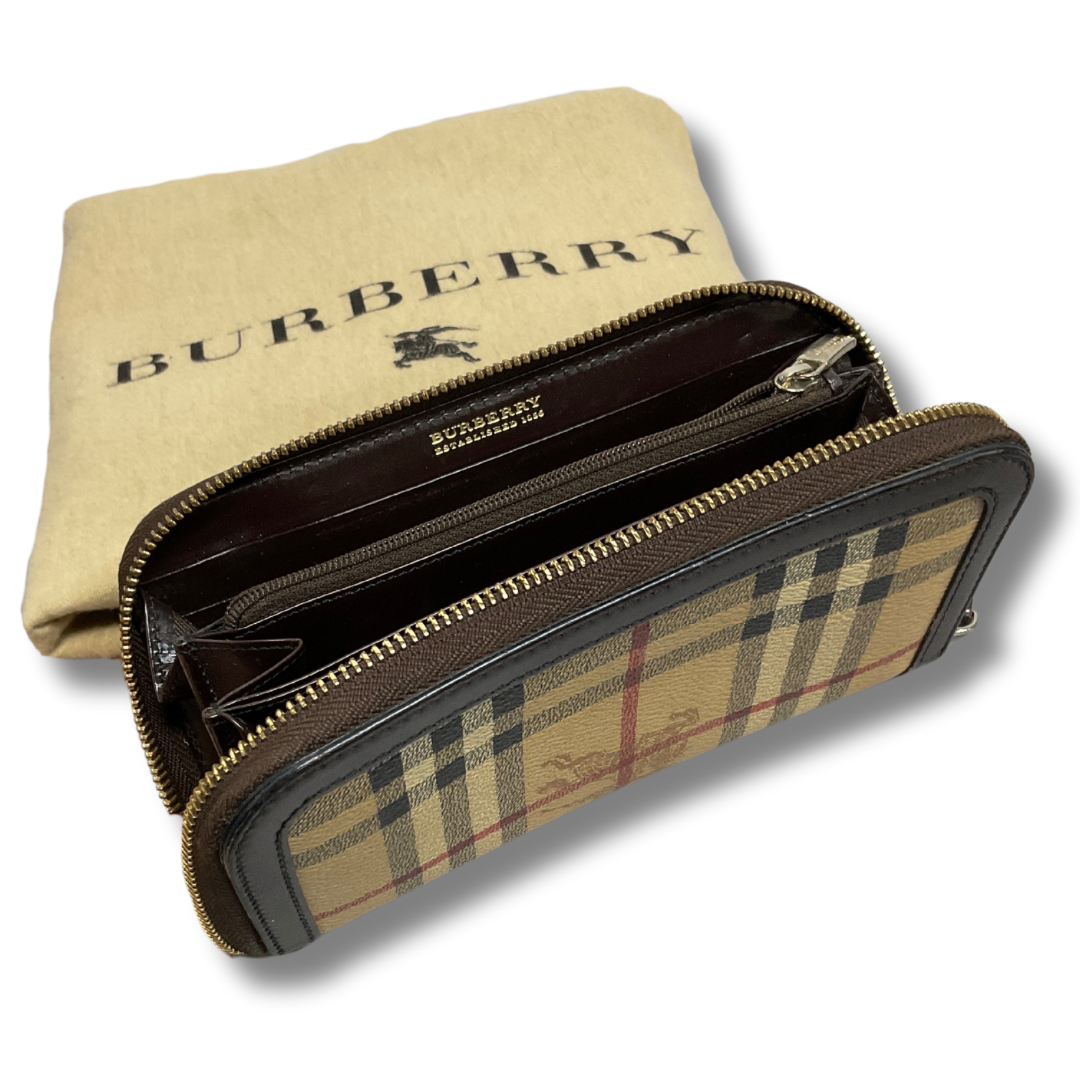 Wallet By Burberry, Size: Medium