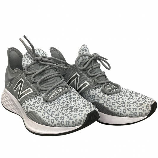 Shoes Athletic By New Balance In Grey, Size: 8.5