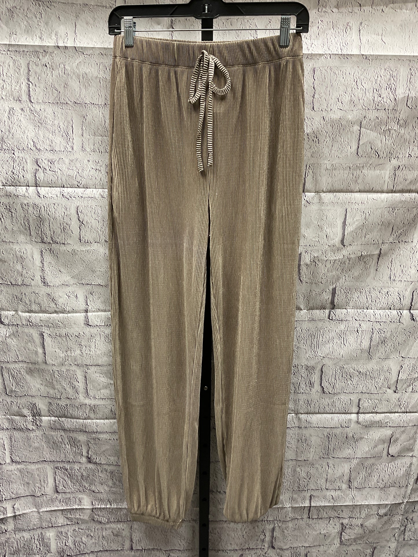 Pants Joggers By Sans Souci  Size: M