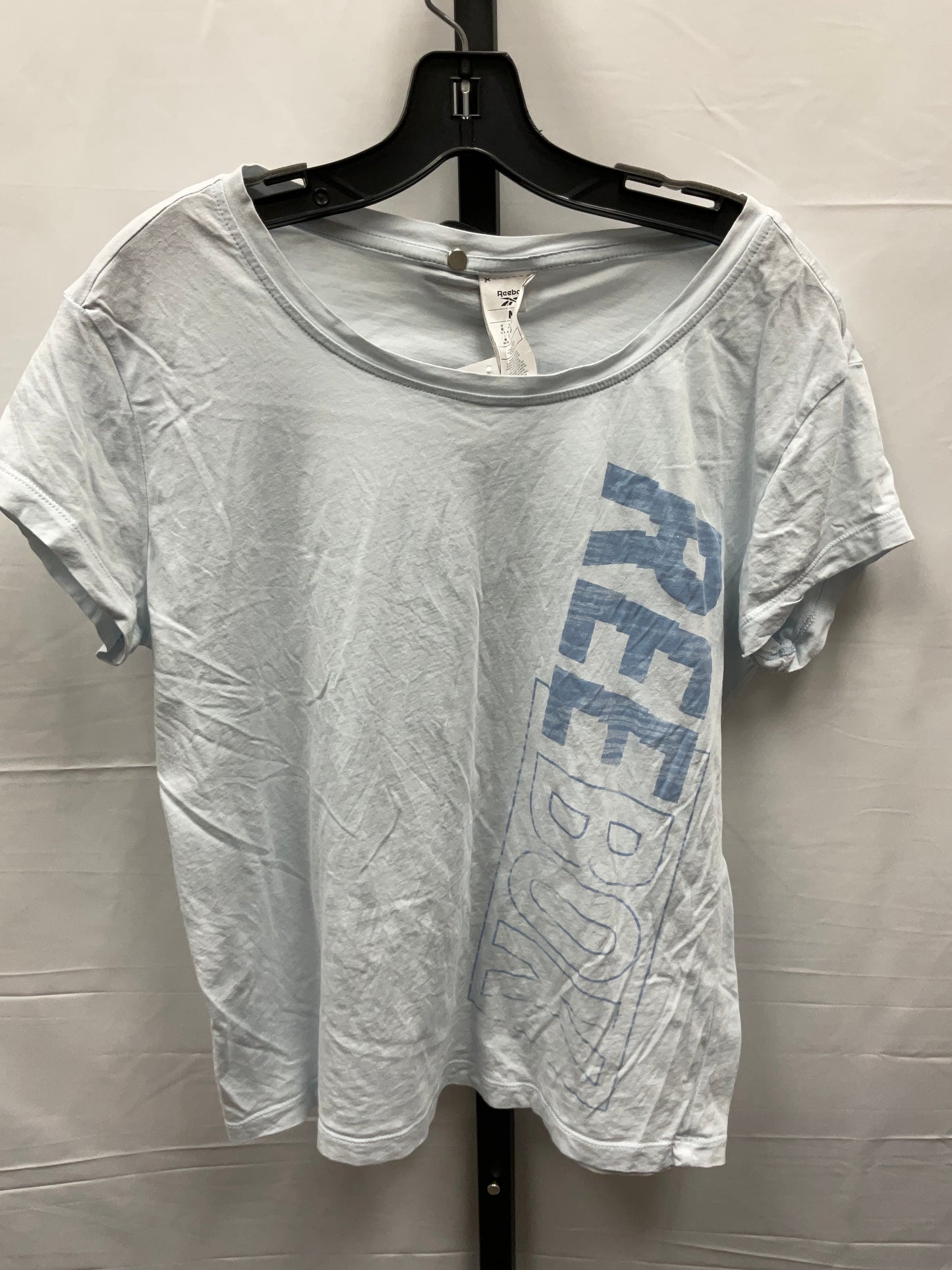 Athletic Top Short Sleeve By Reebok  Size: M