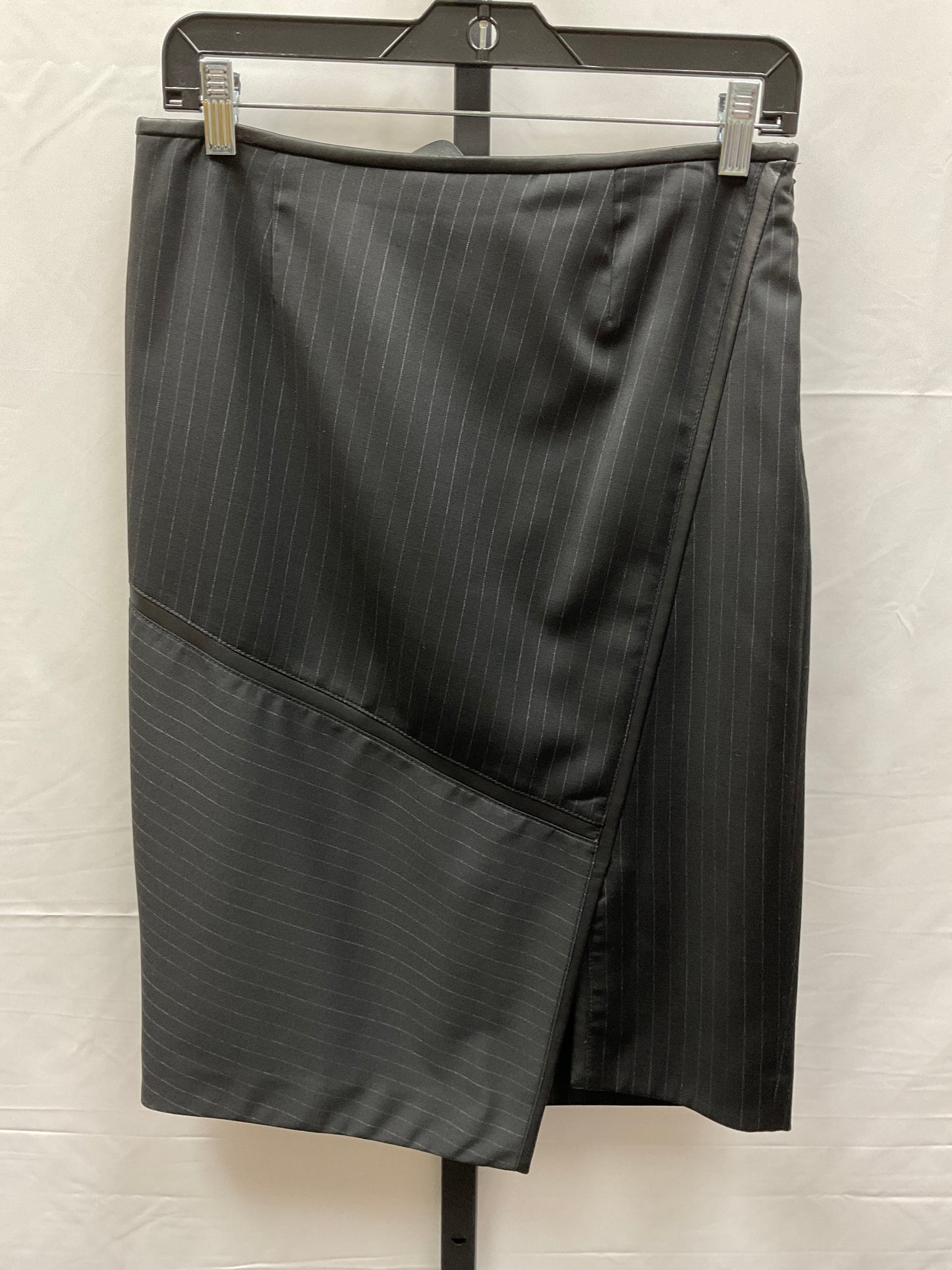 Black Skirt Midi White House Black Market, Size 6