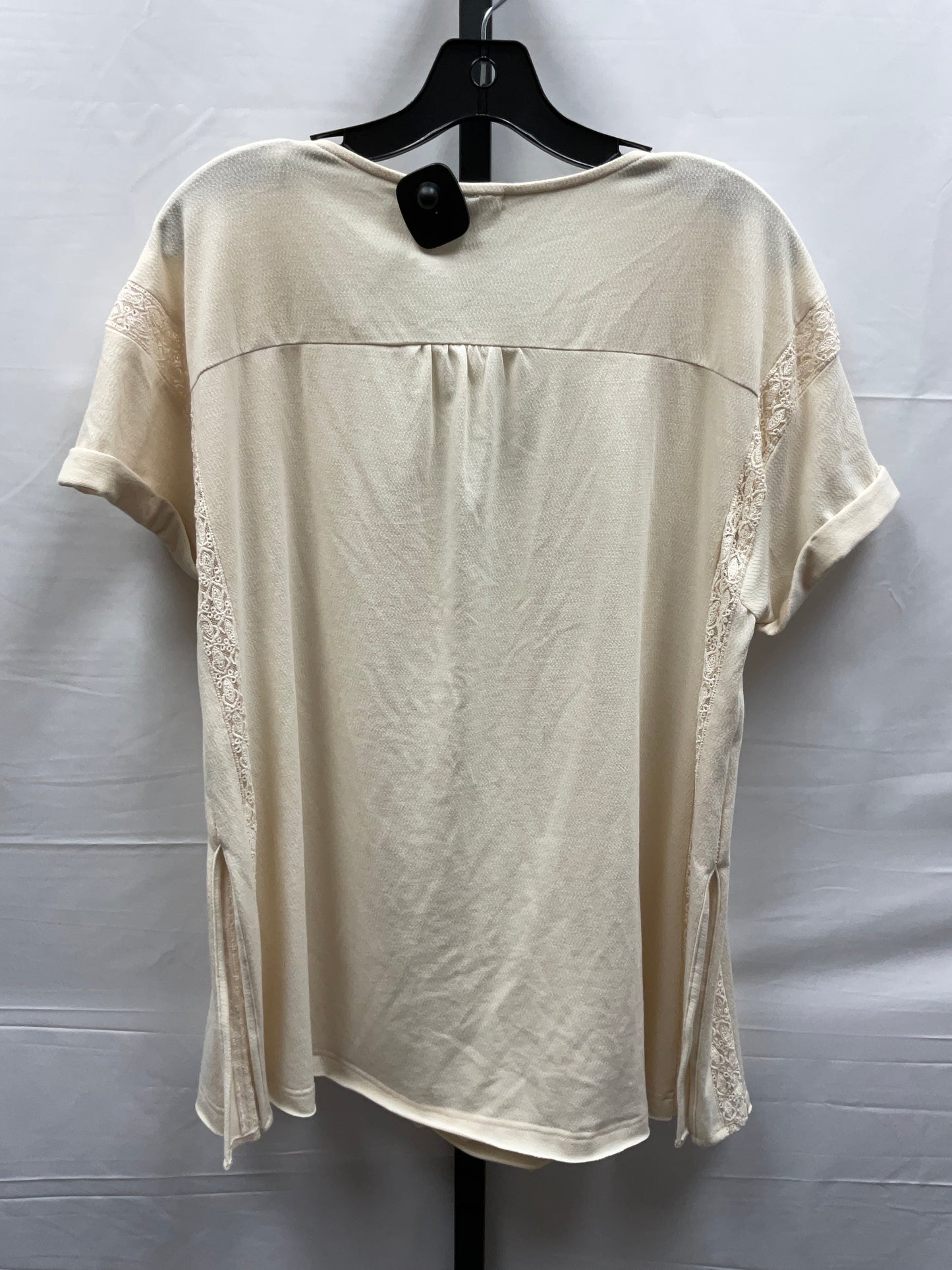 Cream Top Short Sleeve Clothes Mentor, Size M