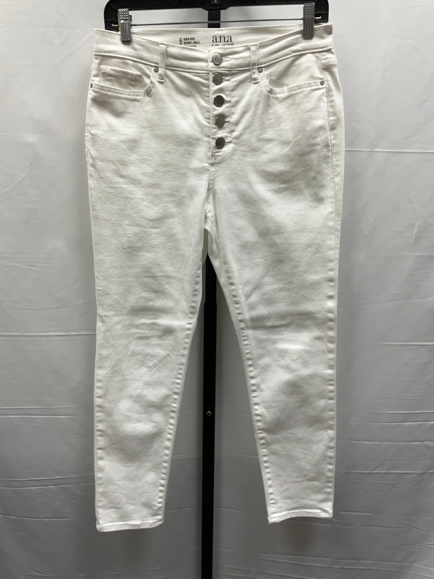 White Jeans Skinny Ana, Size 6