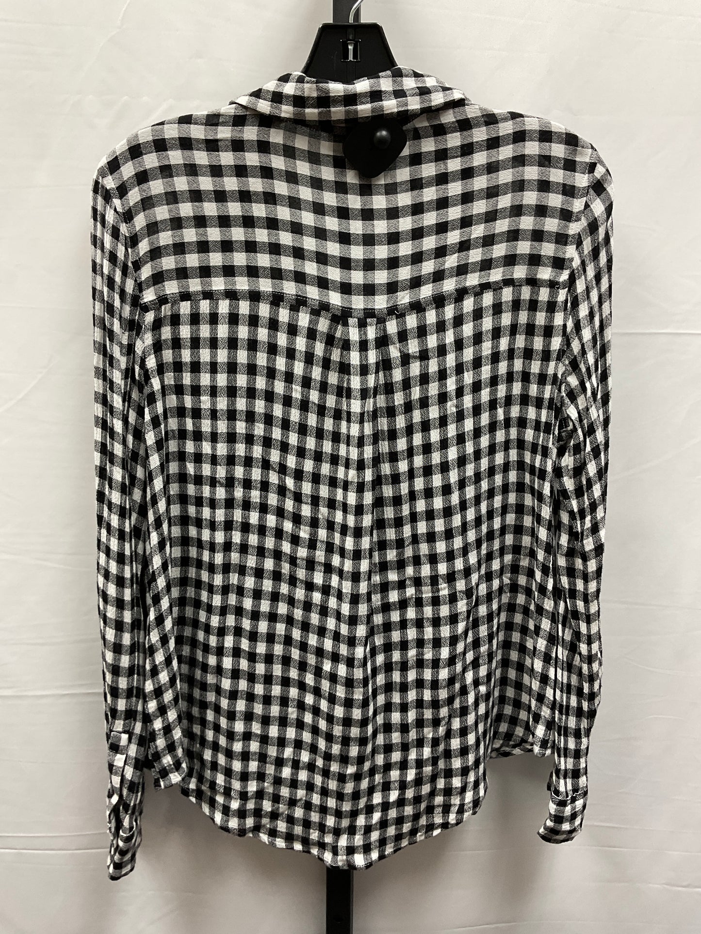 Top Long Sleeve By Abound In Black & White, Size: M