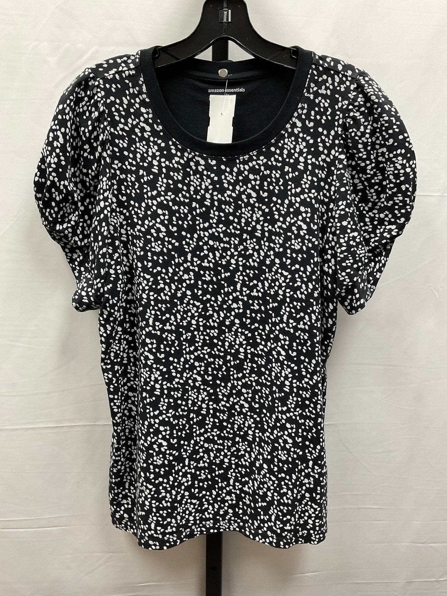 Top Short Sleeve By Amazon Essentials In Black & White, Size: L