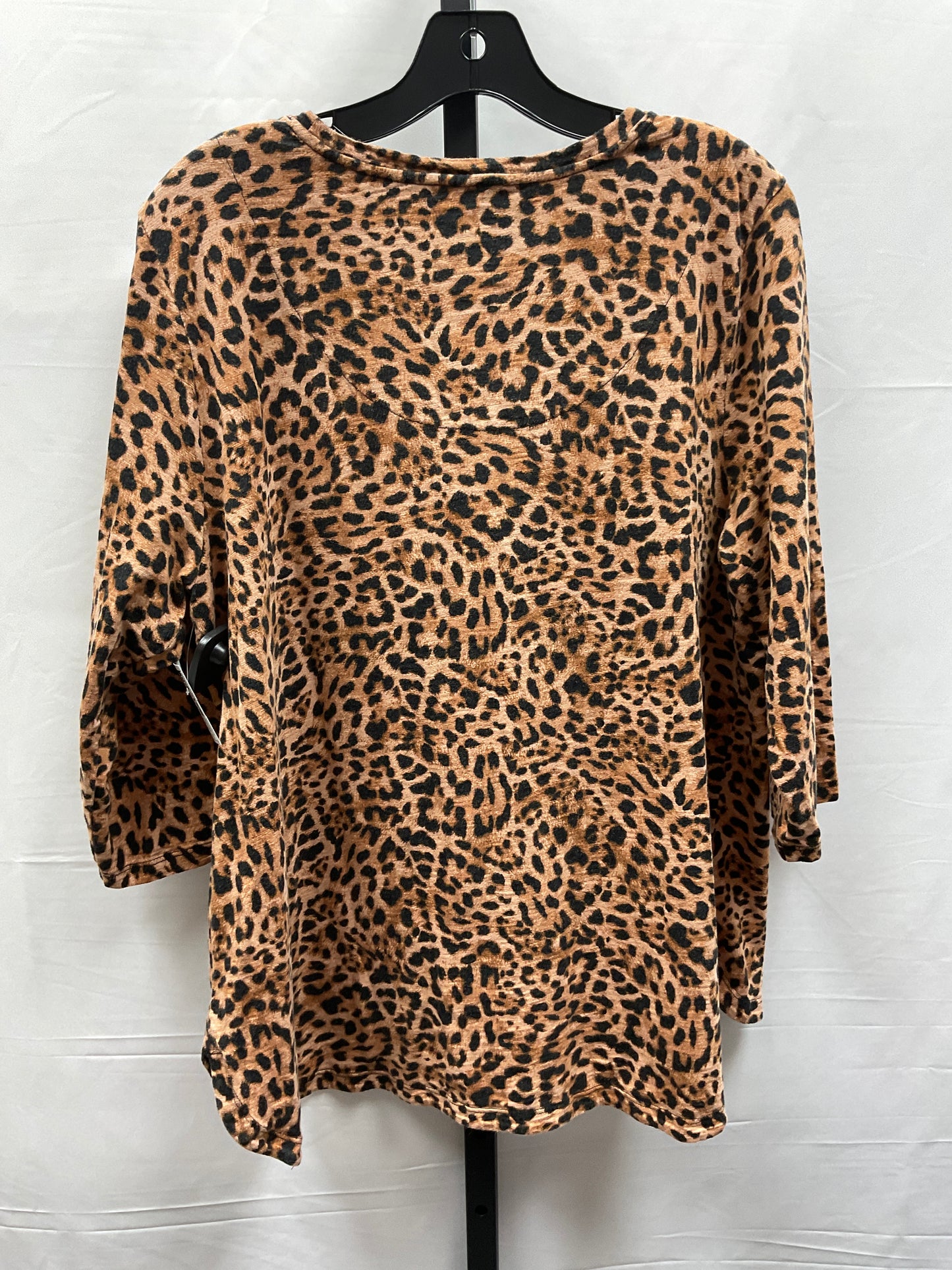 Top 3/4 Sleeve By Chicos In Animal Print, Size: Xl