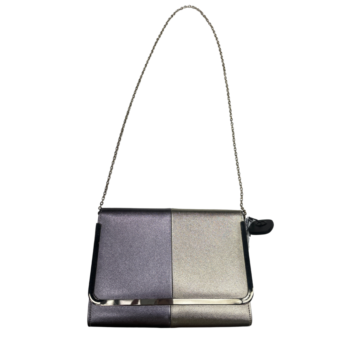 Crossbody By Clothes Mentor, Size: Medium