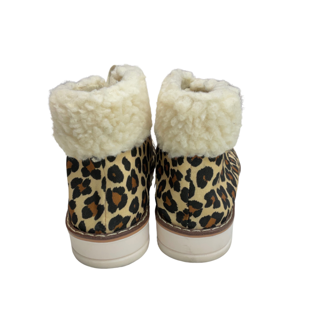 Shoes Sneakers By Clothes Mentor In Animal Print, Size: 7