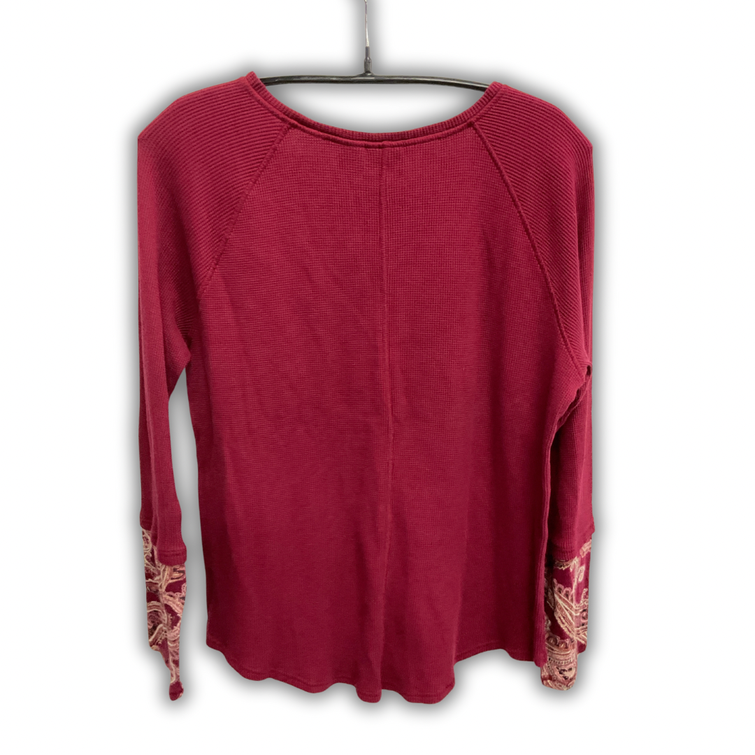 Top Long Sleeve By Zenergy By Chicos In Red, Size: M