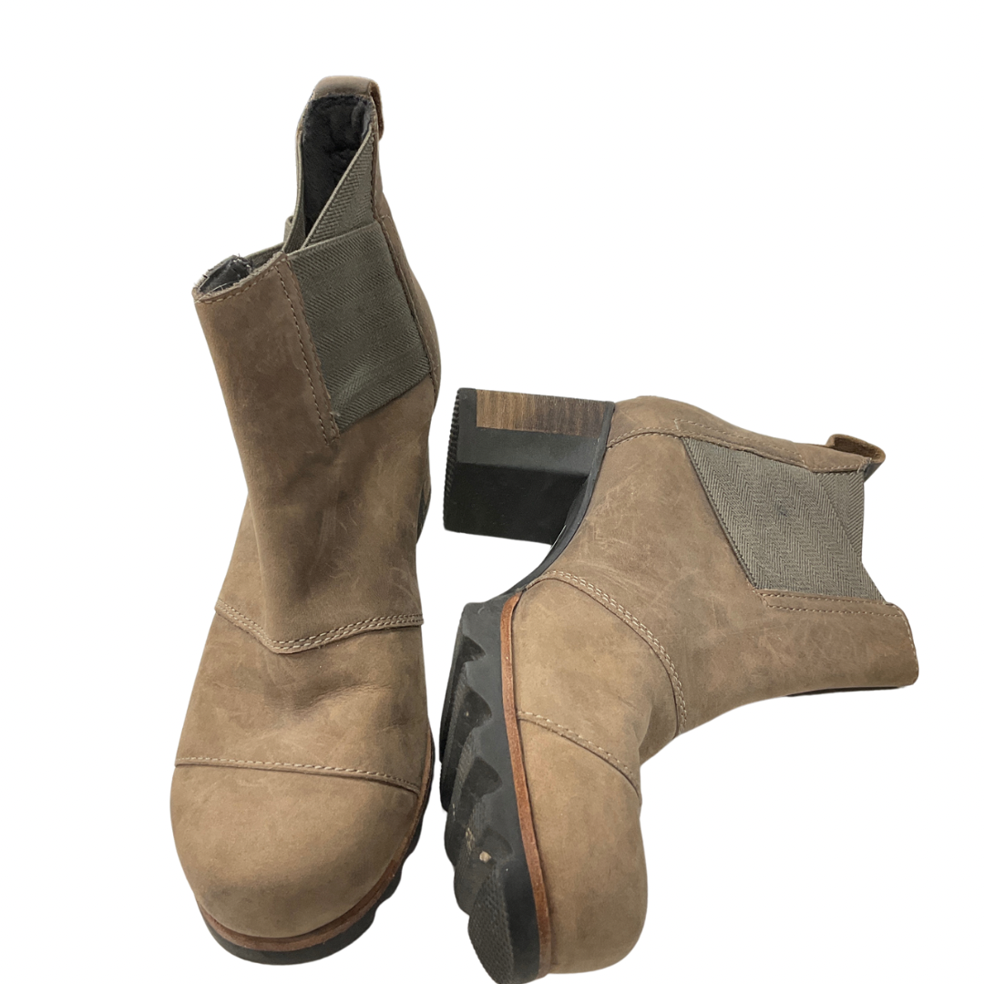 Boots Ankle Heels By Sorel In Tan, Size: 6.5