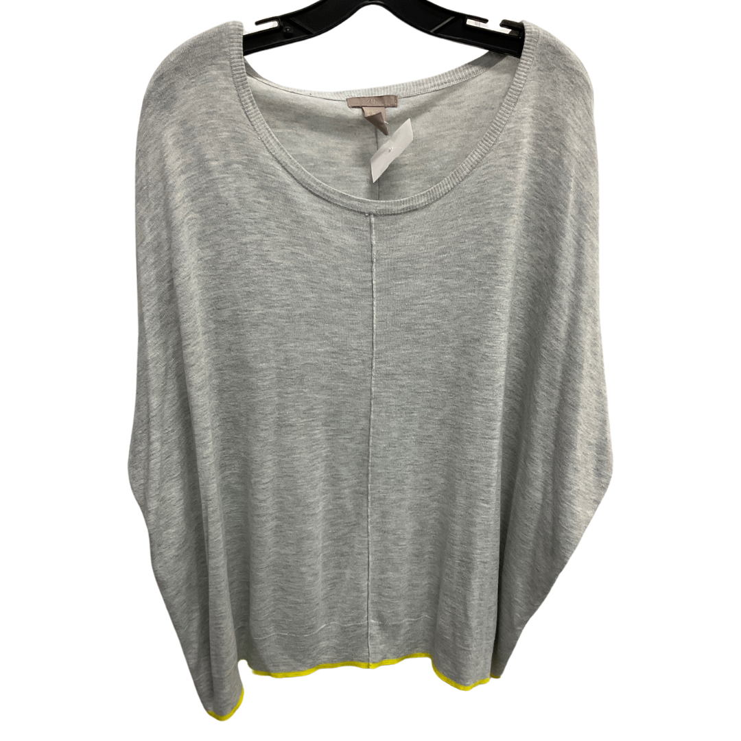 Top Short Sleeve By H&m In Grey & Yellow, Size: 2x