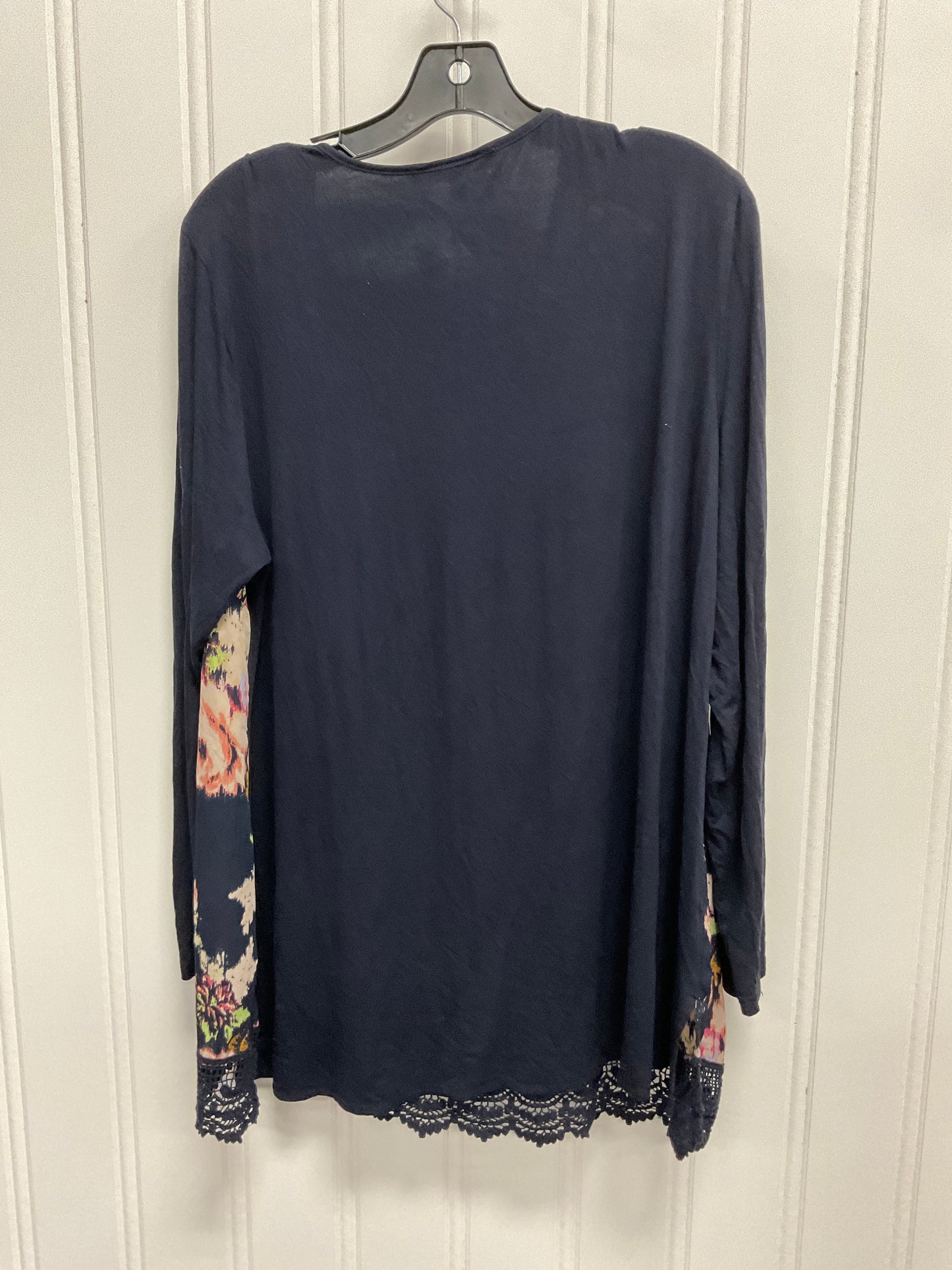 Top Long Sleeve By Daniel Rainn In Multi-colored, Size: 1x